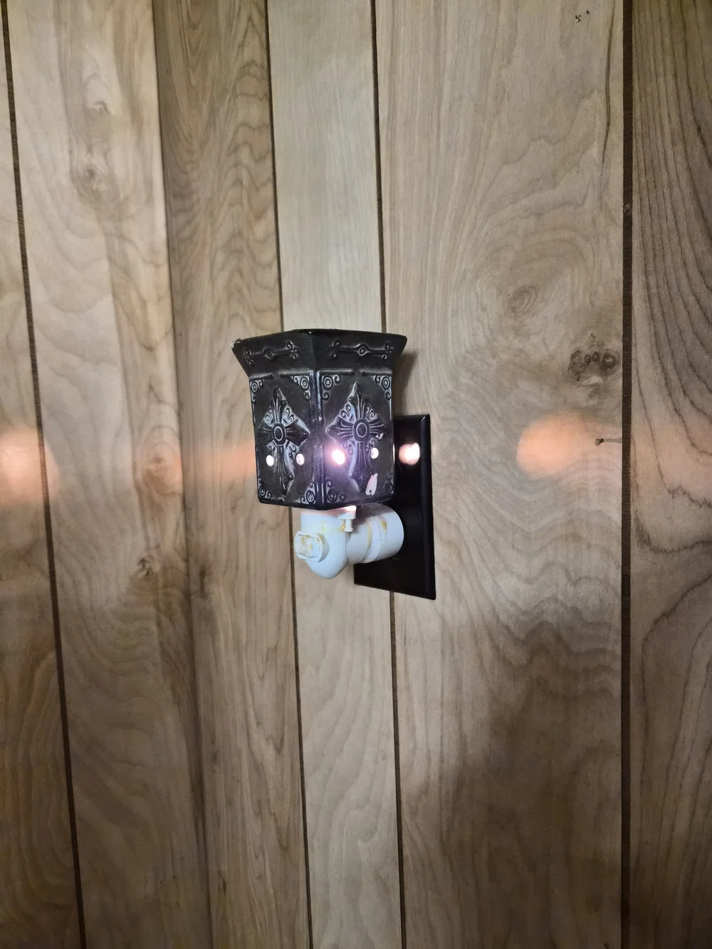 Scentsy Cross Embossed Nightlight -